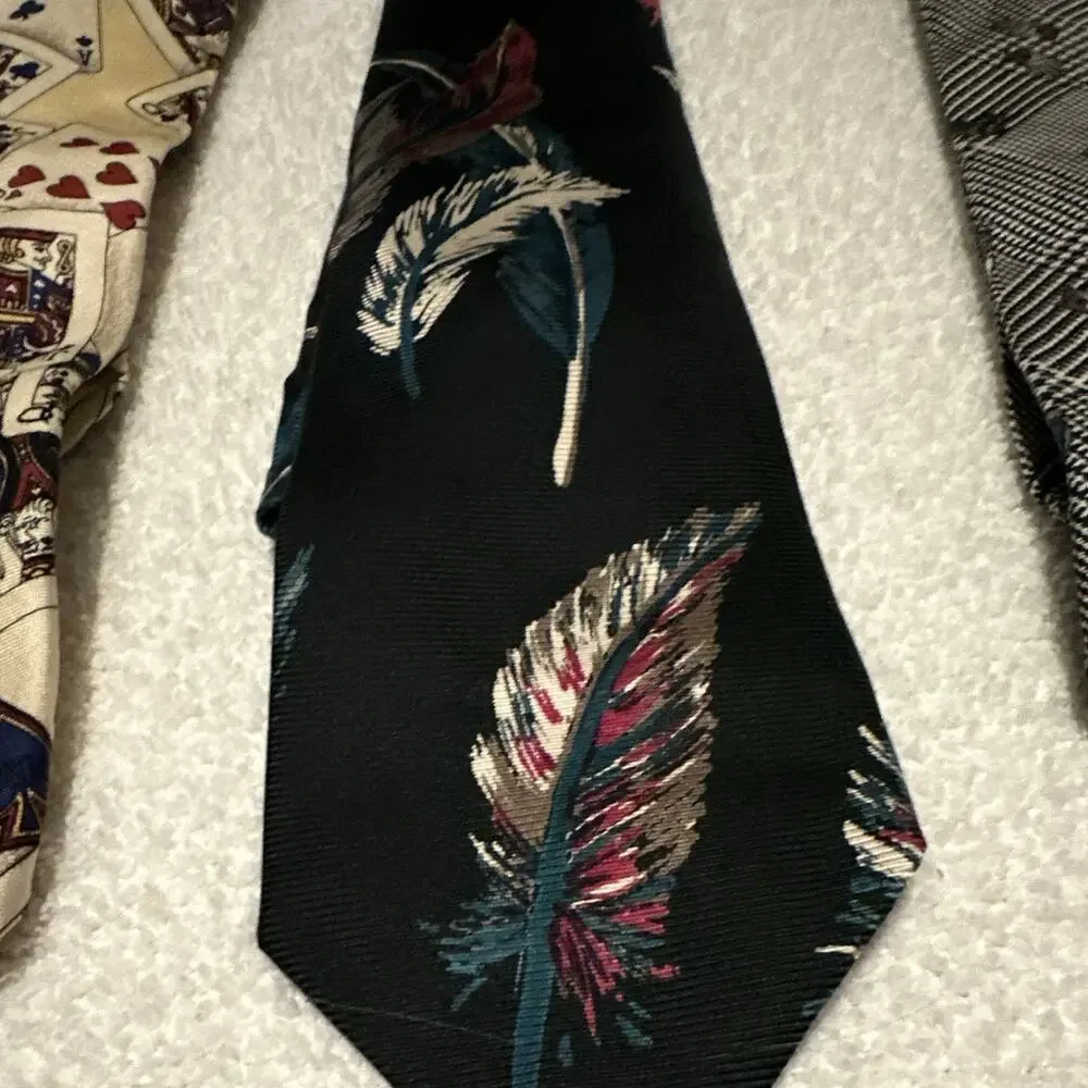 Ferrell-Reed for Black’s & Resilio Men’s 3 Pc 100% Silk Novelty Pointed Ties
